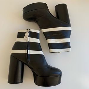 MARC JACOBS platform boots